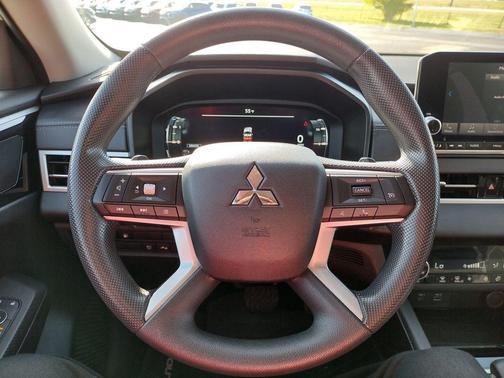 2023 Mitsubishi Outlander PHEV ES S-AWC