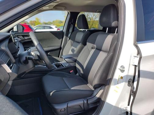 2023 Mitsubishi Outlander PHEV ES S-AWC