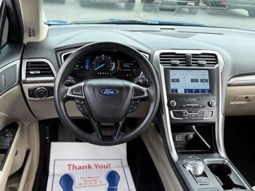 2020 Ford Fusion Hybrid SE