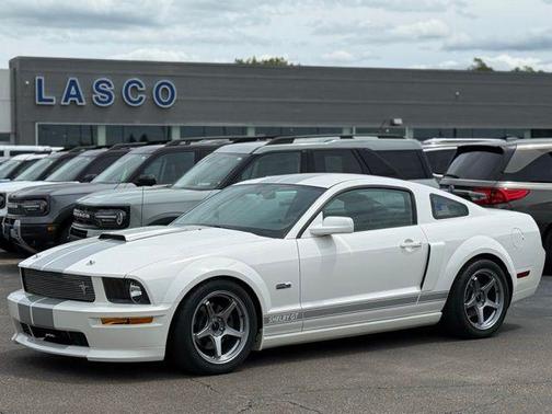 Performance White Clearcoat 2007 Ford Mustang GT