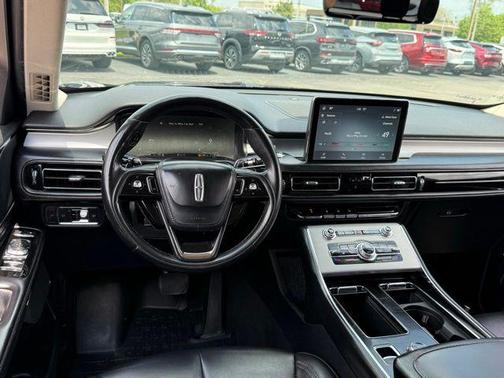 Infinite Black Metallic Clearcoat 2022 Lincoln Aviator Standard AWD