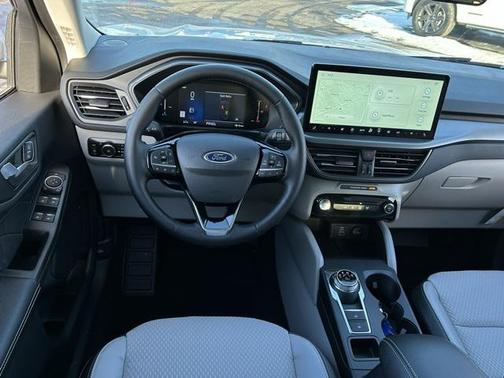 2025 Ford Escape SE
