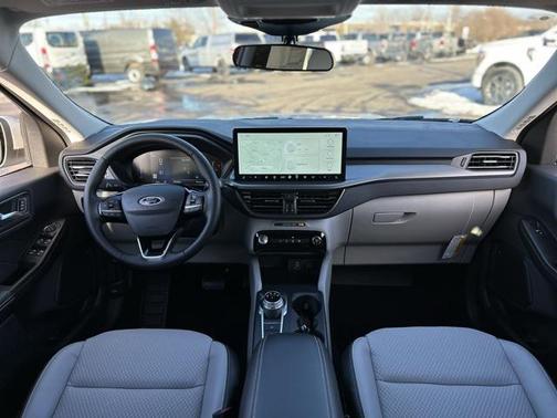 2025 Ford Escape SE