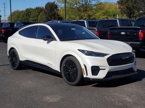 2025 Ford Mustang Mach-E GT