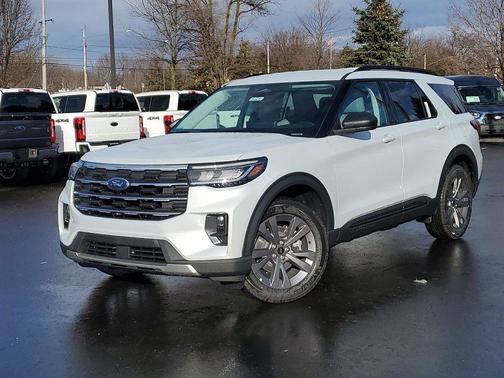 2026 Ford Explorer Active w/200A Pkg