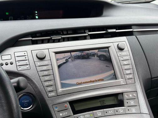 2014 Toyota Prius Five