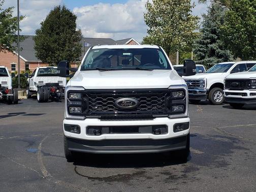 2026 Ford F-350 Lariat