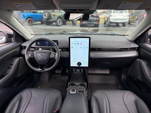 2022 Ford Mustang Mach-E Premium