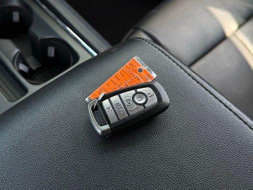 Gray Metallic 2024 Ford Expedition Max XLT