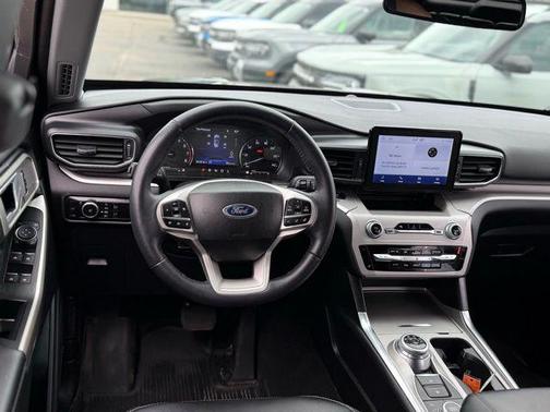 Forged Green Metallic 2023 Ford Explorer XLT