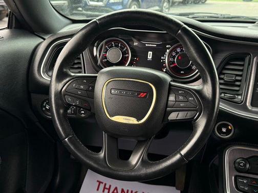 2015 Dodge Challenger SXT