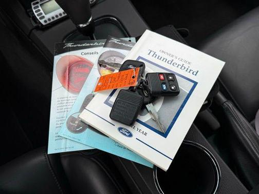 2002 Ford Thunderbird Base