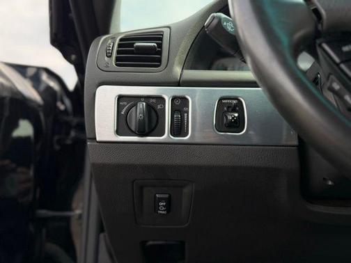 2002 Ford Thunderbird Base