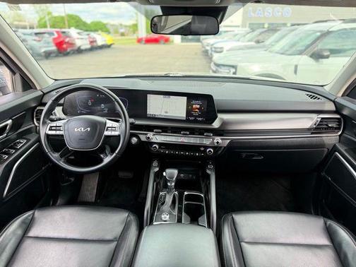 Everlasting Silver 2025 Kia Telluride S