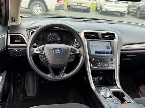 Magnetic Metallic 2020 Ford Fusion SE