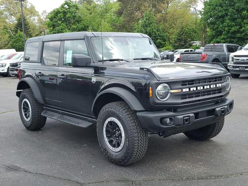 Shadow Black 2026 Ford Bronco Big Bend