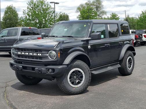 Shadow Black 2026 Ford Bronco Big Bend