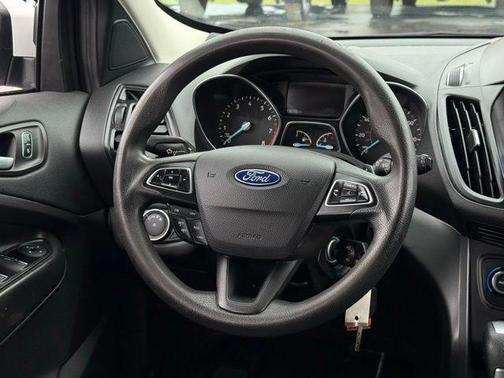 White 2017 Ford Escape SE