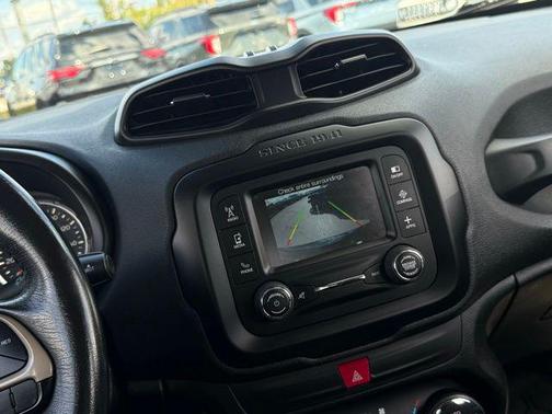 2016 Jeep Renegade Latitude