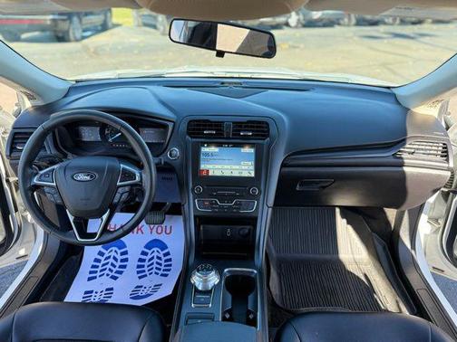 2018 Ford Fusion Hybrid SE