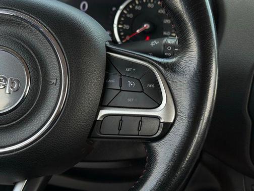 2015 Jeep Renegade Trailhawk