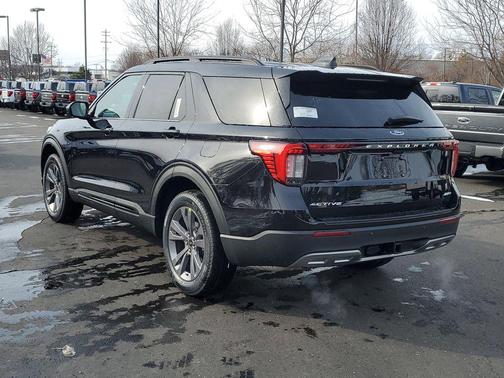 2026 Ford Explorer Active w/200A Pkg