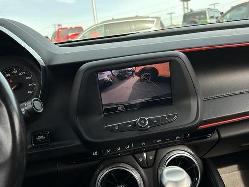 2021 Chevrolet Camaro 1LS