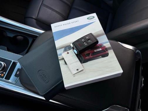 2022 Land Rover Range Rover Sport HST MHEV