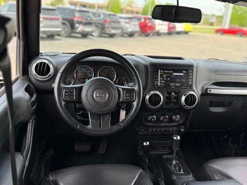 Black Clearcoat 2018 Jeep Wrangler JK Unlimited Sahara