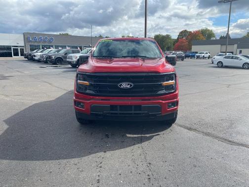 Rapid Red Metallic Tinted Clearcoat 2024 Ford F-150 XLT