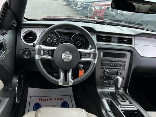 2014 Ford Mustang V6 Premium