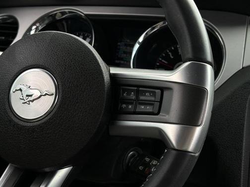 2014 Ford Mustang V6 Premium