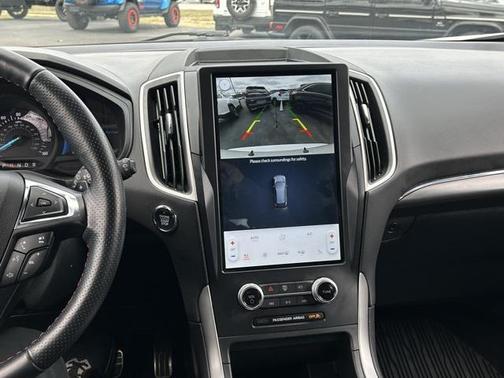 2022 Ford Edge ST Line