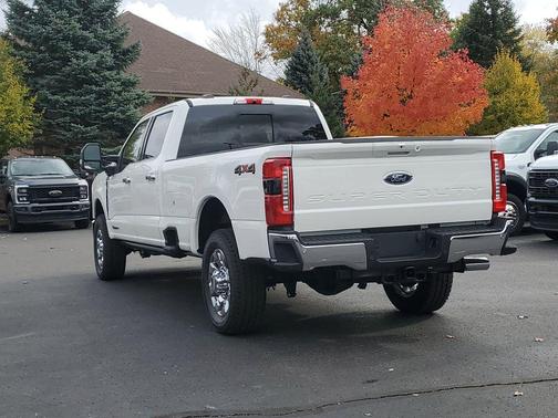 2026 Ford F-350 Lariat