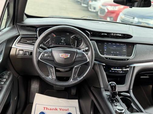 2022 Cadillac XT5 Luxury