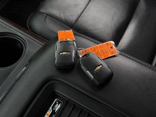 Tungsten Metallic 2017 Chevrolet Tahoe LT