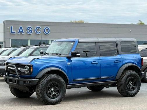 Lightning Blue Metallic 2021 Ford Bronco First Edition