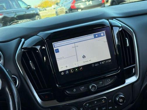 2021 Chevrolet Traverse RS