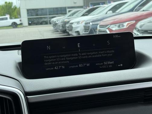 2025 Mazda CX-50 2.5 S Preferred Package