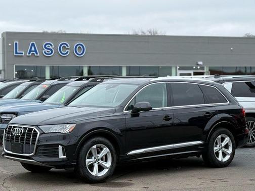 2021 Audi Q7 45 Premium Plus
