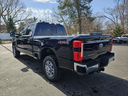 2025 Ford F-350 Lariat
