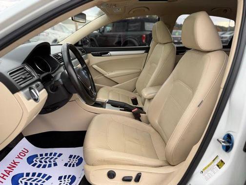 2019 Volkswagen Passat 2.0T Wolfsburg Edition