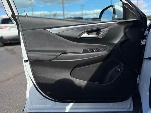 2025 Buick Envista Preferred FWD