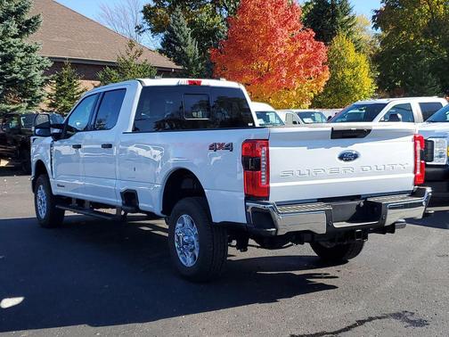 2026 Ford F-350 XLT