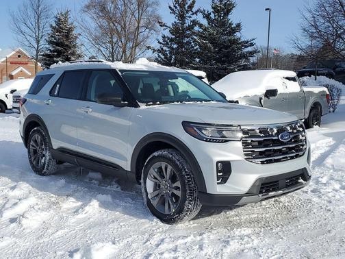 2026 Ford Explorer Active (200A)