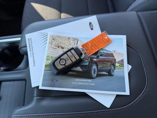 Blue Metallic 2025 Ford Expedition Active