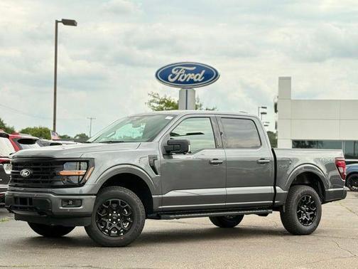 Carbonized Gray Metallic 2026 Ford F-150 XLT