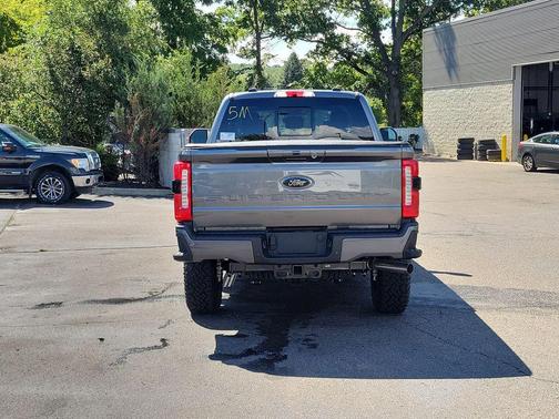 2025 Ford F-350 Lariat
