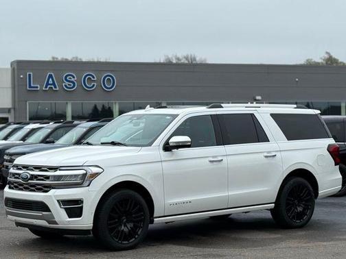 Star White Metallic Tri-Coat 2024 Ford Expedition Max Platinum