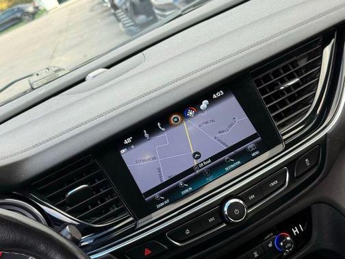 2018 Buick Regal TourX Essence